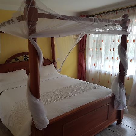 Hippo Safaris Resort Naivasha Eksteriør billede