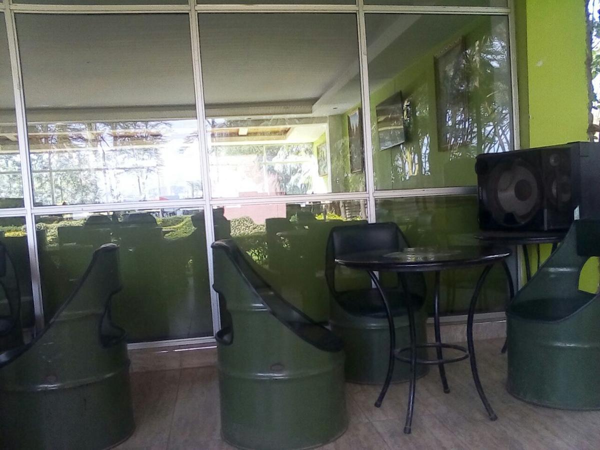 Hippo Safaris Resort Naivasha Eksteriør billede